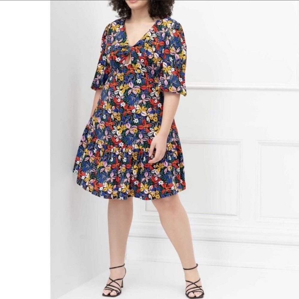 NWT Eloquii Knot Front Floral Dress